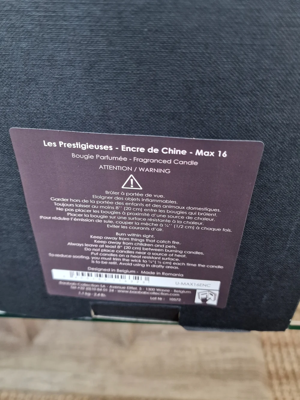 Baobab  . Les Prestigieuses SCENTED CANDLE LES PRESTIGIEUSES ENCRE. MAX 16